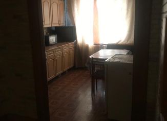 Продаю 3-ком. квартиру, 67 м2, Можга, микрорайон Вешняковский, 9