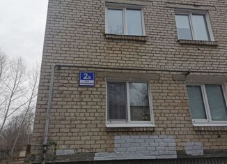 Продам четырехкомнатную квартиру, 69.1 м2, Новоуральск, Автозаводская улица, 2А