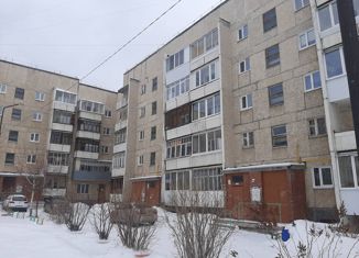 Продажа четырехкомнатной квартиры, 75.8 м2, Полевской, микрорайон Зелёный Бор-1, 3