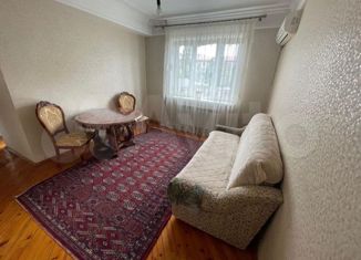 Продам 3-комнатную квартиру, 60 м2, Дагестан, Учительская улица, 5