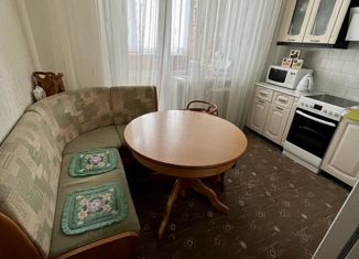 Продается трехкомнатная квартира, 84.3 м2, Саха (Якутия), проспект Мира, 15