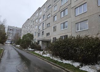 Продажа 2-комнатной квартиры, 49 м2, Петрозаводск, Питкярантская улица, 16А