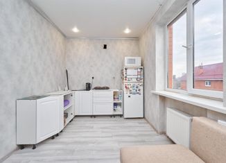 Продается 1-ком. квартира, 36 м2, Краснодар, улица Володарского, 48, улица Володарского