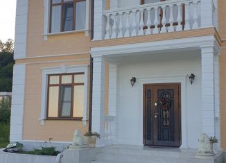 Продается дом, 212 м2, село Каштаны