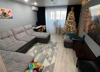 Продается трехкомнатная квартира, 57.9 м2, посёлок городского типа Нижняя Пойма, микрорайон Звёздный, 5