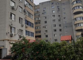 Двухкомнатная квартира на продажу, 65.8 м2, Аксай, улица Платова, 64В