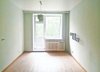 Продается 2-комнатная квартира, 49.9 м2, городской округ Северск, территория Сосновая Улица 16, 2