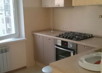 Продаю 2-комнатную квартиру, 57.4 м2, городской посёлок Рощино, Садовая улица, 5