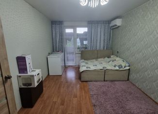 Продам двухкомнатную квартиру, 46.4 м2, посёлок городского типа Лучегорск, 4-й микрорайон, 15