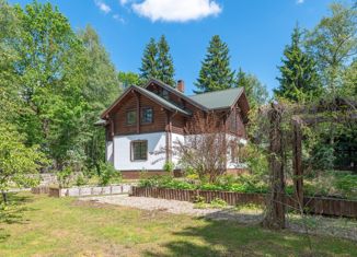 Продается дом, 272 м2, село Жаворонки, 6-я Советская улица, 13