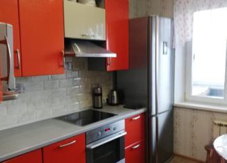 Продажа 3-ком. квартиры, 65 м2, Кемеровская область, улица Тольятти, 56