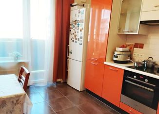 Продаю 2-ком. квартиру, 62.5 м2, деревня Узигонты, Прибалтийская улица, 6к2