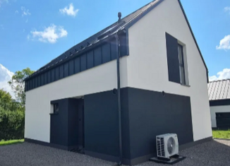 Продаю дом, 100 м2, посёлок городского типа Яблоновский, улица Почтарёва Николая Федотовича, 6