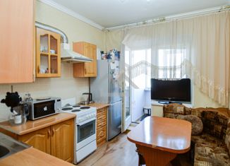 Продается однокомнатная квартира, 45 м2, Сургут, улица Игоря Киртбая, 25