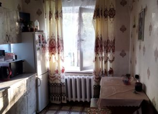 Продаю трехкомнатную квартиру, 62 м2, Жуковка, Весенний переулок, 6