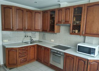 Продажа трехкомнатной квартиры, 78 м2, Москва, Новочерёмушкинская улица, 59, метро Новые Черёмушки