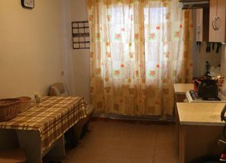 Продам 2-ком. квартиру, 40 м2, городской посёлок Красный Бор, улица Культуры, 3