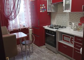 Трехкомнатная квартира на продажу, 65 м2, Нижний Новгород, улица Кащенко, 19А, улица Кащенко