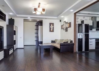 Продается трехкомнатная квартира, 90.4 м2, Челябинск, улица Братьев Кашириных, 152, Центральный район