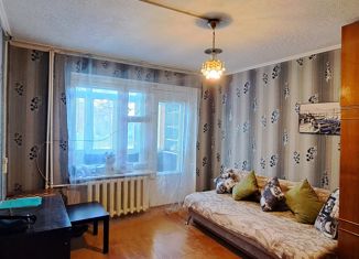 Продается 1-комнатная квартира, 34.1 м2, Арамиль, улица Ленина, 2