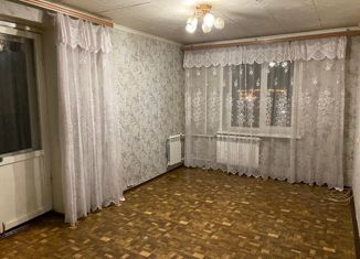 Продаю двухкомнатную квартиру, 43 м2, Тольятти, улица Матросова, 48, Комсомольский район