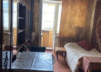 Продажа 3-комнатной квартиры, 54 м2, Симферополь, Баррикадная улица, 70А, Центральный район