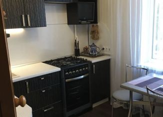 Продажа двухкомнатной квартиры, 43 м2, посёлок городского типа Медведево, улица Гагарина, 5