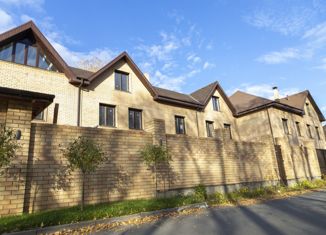 Продам таунхаус, 386 м2, посёлок Вавиловец, Лесная улица, 13