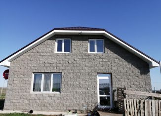 Продаю дом, 130 м2, село Кармаскалы, улица Васильева