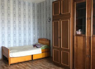 Продаю 1-комнатную квартиру, 32 м2, Саха (Якутия), улица Уваровского, 28