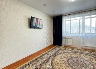 Продается 3-комнатная квартира, 67 м2, Кемеровская область, проспект Шахтёров, 17