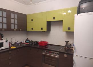 Продается 2-комнатная квартира, 50 м2, Москва, улица Ватутина, 16к2, улица Ватутина