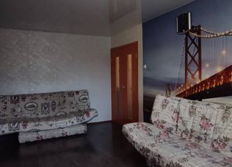 Продается 2-комнатная квартира, 48 м2, Екатеринбург, улица Бебеля, 146, улица Бебеля