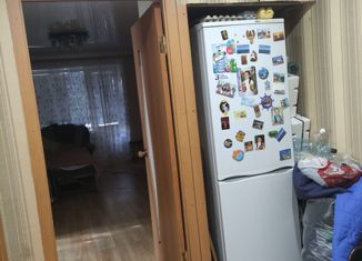 Продам 3-комнатную квартиру, 51 м2, Белая Калитва, Вокзальная улица, 388