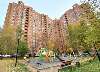 Трехкомнатная квартира на продажу, 109.9 м2, Мытищи, улица Семашко, 26к1