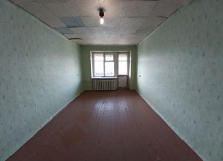 Продается однокомнатная квартира, 30.8 м2, Свердловская область, улица Карла Маркса, 15