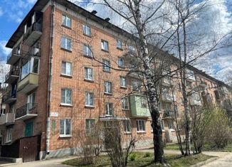 Продам двухкомнатную квартиру, 41.4 м2, Гатчина, улица Новосёлов, 5