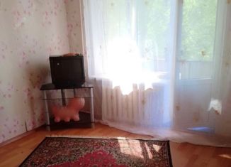 Продаю 1-комнатную квартиру, 28.8 м2, Псков, улица Машиниста, 7