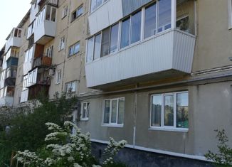 Продам трехкомнатную квартиру, 53.6 м2, Сысерть, микрорайон Новый, 19