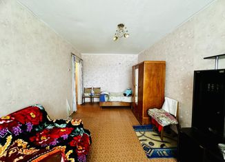 1-комнатная квартира на продажу, 30 м2, село Еманжелинка, Октябрьская улица, 22