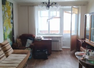 Продам трехкомнатную квартиру, 62 м2, Звенигово, улица Гагарина, 62
