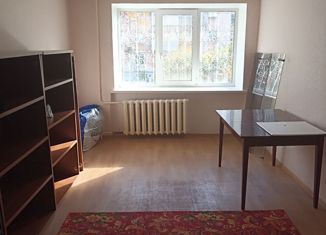 Продам 2-ком. квартиру, 48.1 м2, Лысьва, улица Федосеева, 39