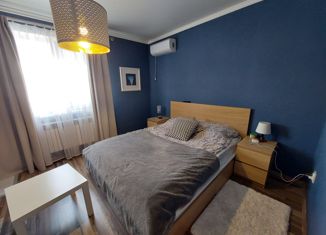 Продажа трехкомнатной квартиры, 71 м2, село Крым, улица Согомоняна, 24А