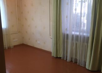 Продается 2-комнатная квартира, 47.6 м2, село Фролы, Центральная улица, 11