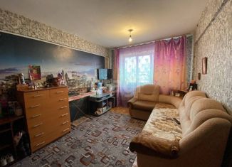 Продается 2-комнатная квартира, 35.7 м2, Красноярск, Советский район, проспект Металлургов, 1