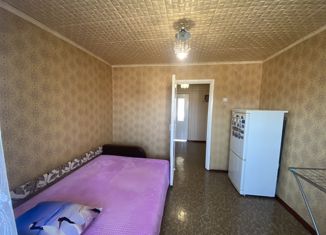 Продается 4-ком. квартира, 78 м2, Бугульма, улица Максима Горького, 1