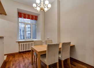 Продается трехкомнатная квартира, 105 м2, Москва, Малый Казённый переулок, 12с2, метро Курская