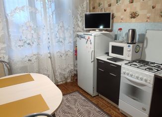 Продам 1-ком. квартиру, 34 м2, Кировск, проспект Ленина, 31