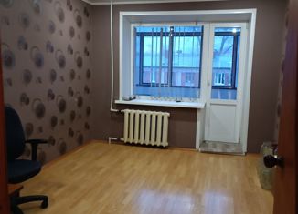 Продается 2-комнатная квартира, 46.4 м2, Котовск, Колхозная улица, 8