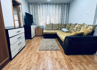 Продам 2-ком. квартиру, 45.7 м2, Чехов, Молодёжная улица, 14